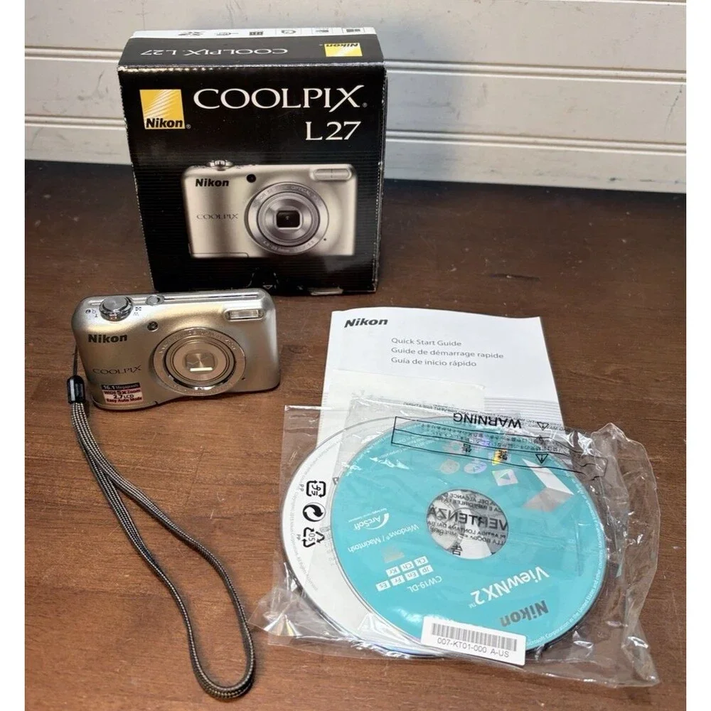 Nikon COOLPIX L27 16.1MP Digital Camera In Box W/manual - Silver - Tested